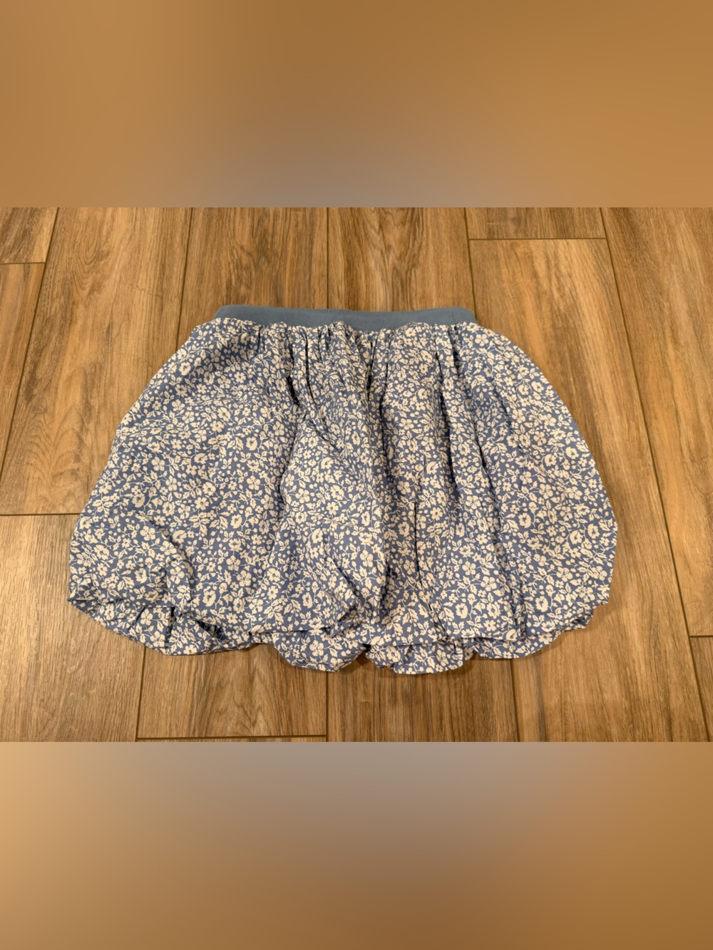 Mini Boden Blue and White Floral Bubble Skirt